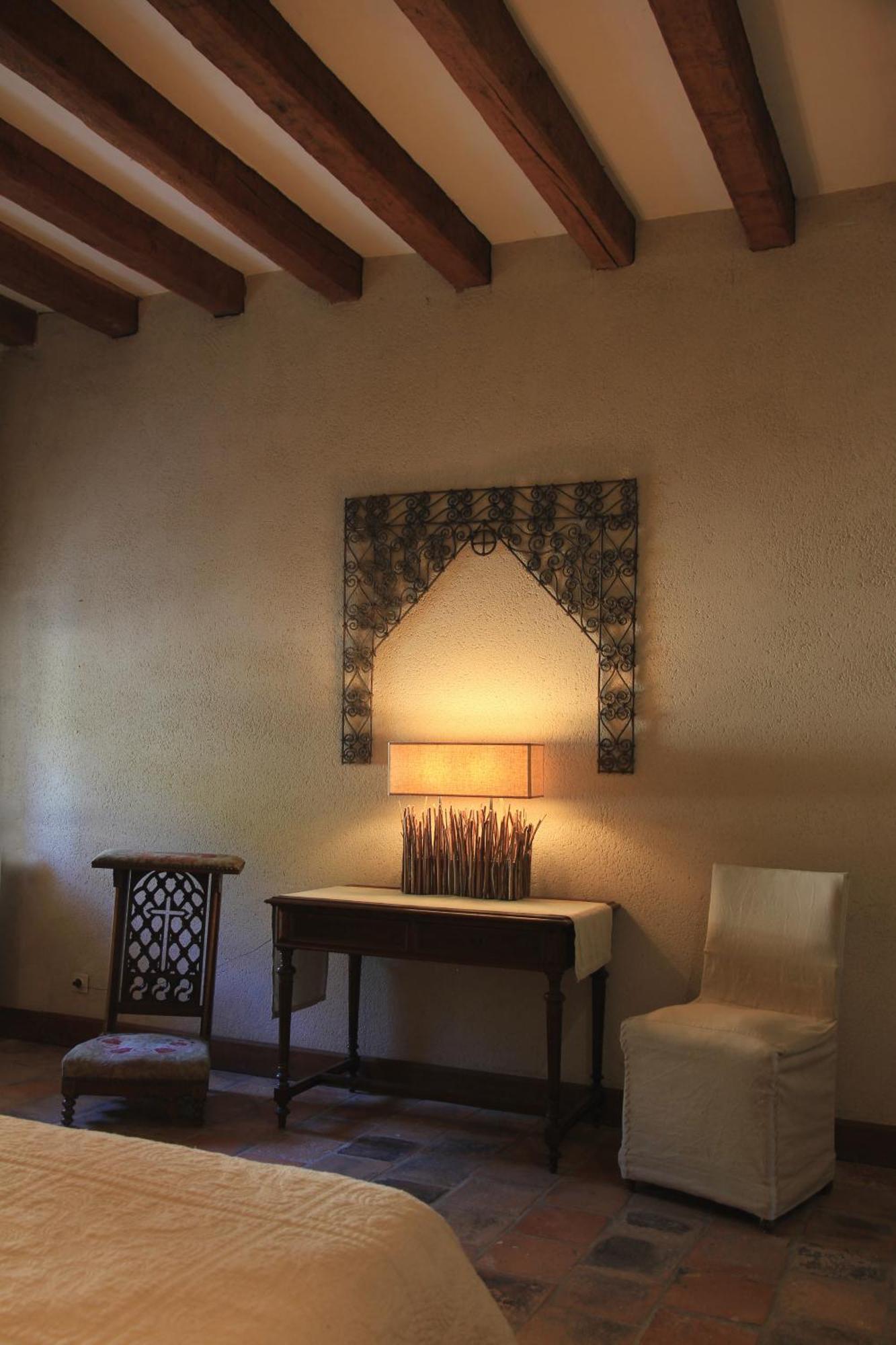 مورُزورْ Chateau-Monastere De La Corroirie الغرفة الصورة