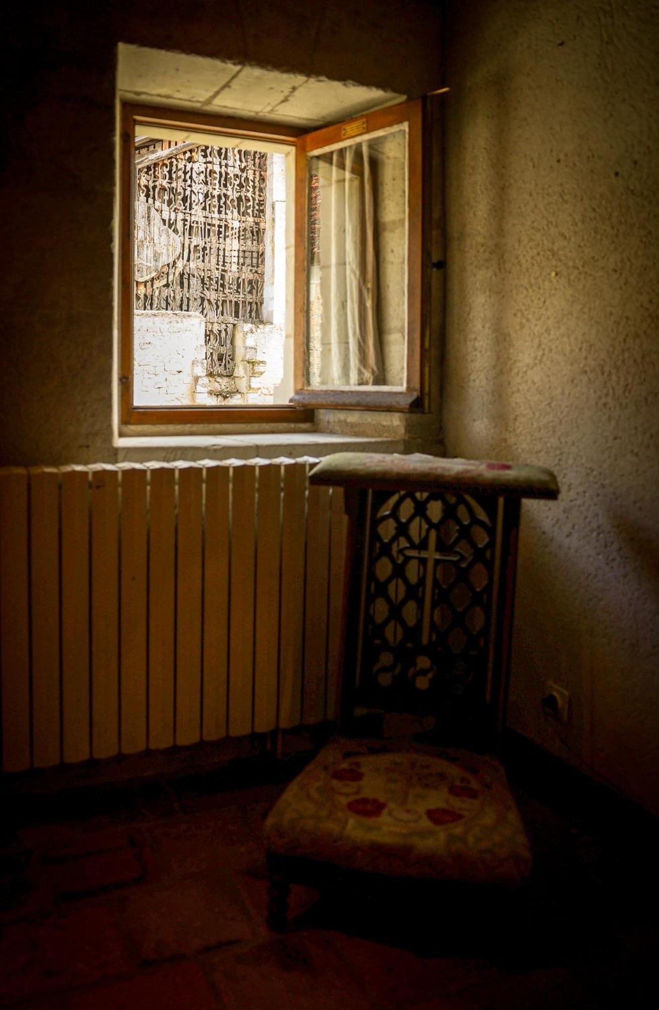 مورُزورْ Chateau-Monastere De La Corroirie المظهر الخارجي الصورة
