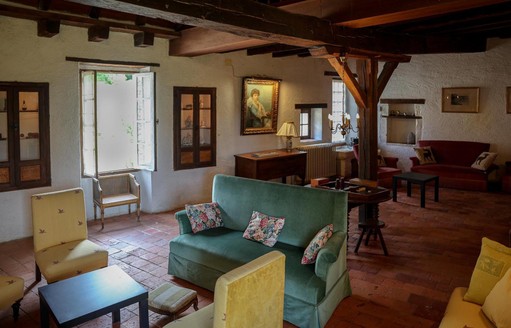 مورُزورْ Chateau-Monastere De La Corroirie الغرفة الصورة