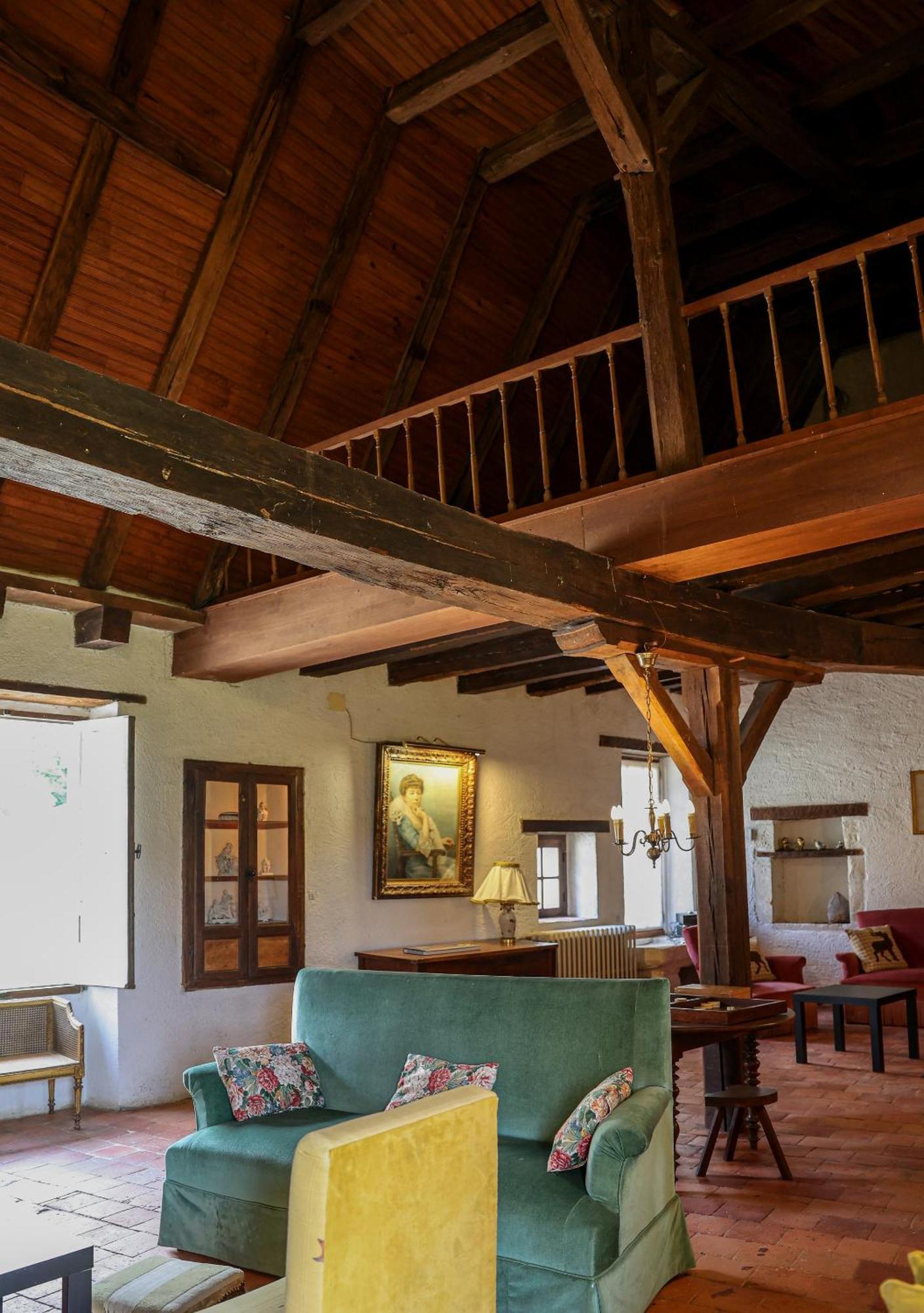 مورُزورْ Chateau-Monastere De La Corroirie المظهر الخارجي الصورة